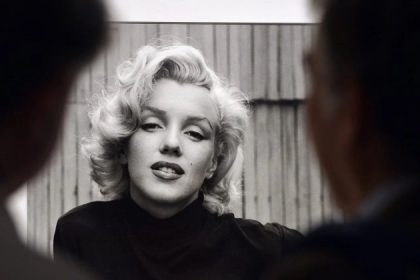 Une « Marilyn numérique » générée par IA présentée lors d&rsquo;un festival