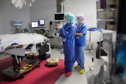 Tarifs des hôpitaux en 2024: une hausse plus forte dans le public que dans le privé