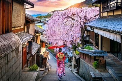Kyoto interdit aux touristes l&rsquo;accès au quartier des geishas en raison de leur mauvais comportement