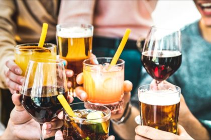 Cette entreprise américaine paie ses employés… pour qu&rsquo;ils prennent l&rsquo;apéro après le boulot