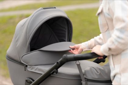 Meaux: une fillette de 17 mois fauchée par une voiture alors qu&rsquo;elle traversait un passage piéton dans sa poussette