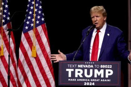 Trump promet un « bain de sang » économique pour l&rsquo;Amérique s&rsquo;il n&rsquo;est pas réélu; les médias de gauche s’emballent