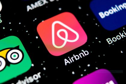 Airbnb met à jour sa politique d&rsquo;annulation: ce que les voyageurs doivent savoir