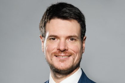 Benjamin Morel : « Le vrai problème des démocraties occidentales n’est pas le fonctionnement des institutions, mais la capacité du politique à agir »