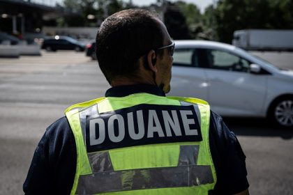 Pyrénées-Orientales: 7,7 millions d&rsquo;euros de drogue saisies par les douanes, le chauffeur marocain n’avait rien à déclarer