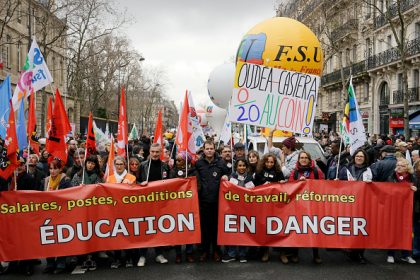 Nouvelle grève contre les « groupes » au collège et pour l&rsquo;école publique