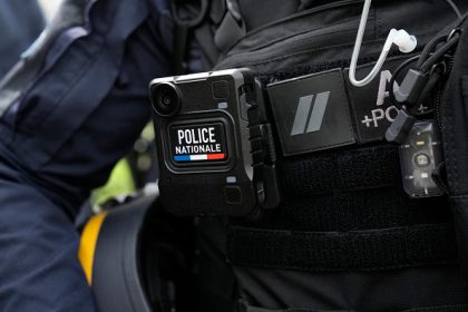 Marseille: un septuagénaire agressé par une quinzaine de jeunes squattant le hall de son immeuble