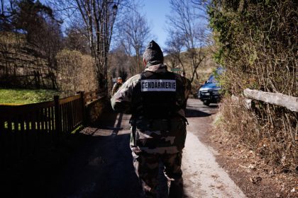 Mort du petit Émile: sur le terrain les enquêteurs tentent de faire émerger une piste