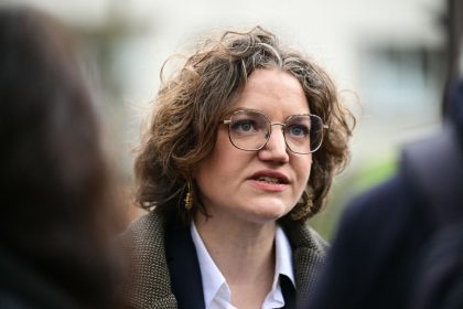 Européennes: l&rsquo;écologiste Marie Toussaint souhaite «contraindre» les pays européens à accueillir des migrants