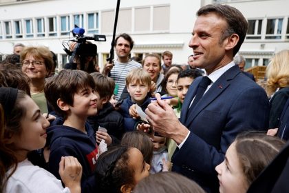 Éducation : Emmanuel Macron va lancer une convention citoyenne sur « les temps de l&rsquo;enfant » en juin