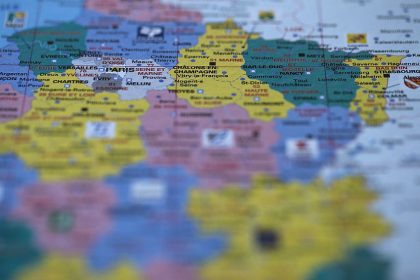 Déficit: parmi les pistes pour faire des économies, le RN propose de supprimer les régions