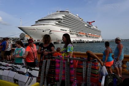 États-Unis: elle laisse ses deux enfants de 6 et 8 ans seuls dans l’appartement et part faire une croisière à Porto Rico