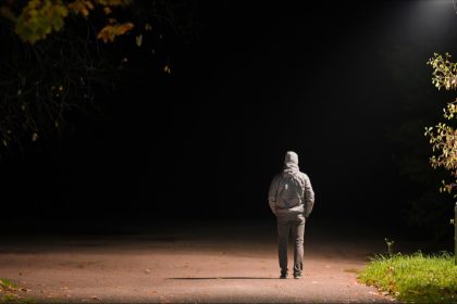 Bordeaux: un jeune homme aspergé d&rsquo;ammoniaque pour un portable gravement brûlé au visage et aux yeux