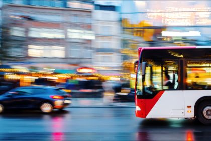 Tourcoing: une dame de 79 ans meurt écrasée par le bus qu&rsquo;elle venait de prendre