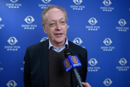 Shen Yun permet « de se laisser entraîner dans les profondeurs de soi et retrouver le divin », estime un consultant