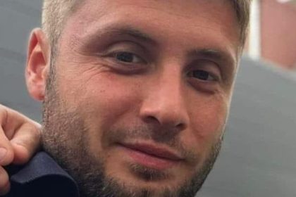 C&rsquo;est l&rsquo;effarement à Courrières après la mort de Jordan, foudroyé en plein entraînement de foot