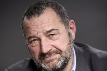 Fin de vie : « Rien n’a été fait pour faire comprendre aux Français que l’euthanasie n’est pas inéluctable », déclare Jean-Frédéric Poisson