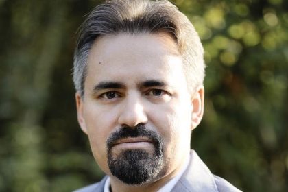 Simplification administrative: « Il faut sortir de l’enfer bureaucratique français », selon l&rsquo;économiste Sébastien Laye