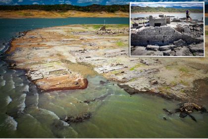 Une ville engloutie il y a 300 ans refait surface avec les ruines d&rsquo;une église et d&rsquo;un cimetière à la suite de l&rsquo;assèchement d&rsquo;un barrage – voici pourquoi elle avait coulé