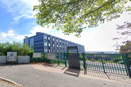 Menaces de mort contre la proviseure d&rsquo;Ivry-sur-Seine : trois jeunes jugés ce vendredi