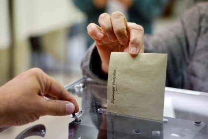 Ardennes : forte abstention aux législatives après le démission du député RN, remplacé par un élu Renaissance 