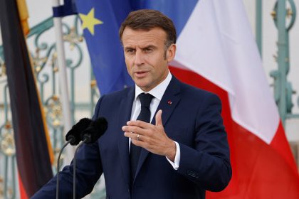 Emmanuel Macron s&rsquo;exprimera sur les enjeux européens et internationaux jeudi à 20h sur TF1 et France 2