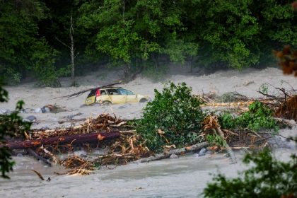« Toute la maison tremblait »  : le CRS Damien Fillon sauve un couple de personnes âgées de la noyade in extremis