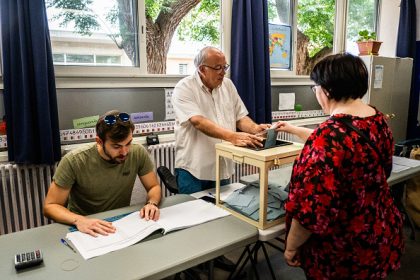 Législatives 2024 : la participation au 1er tour estimée entre 67,5 % et 69,7 %