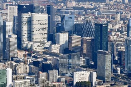 Dépenses, impôts, croissance : les trois ingrédients de la recette pour réduire le déficit
