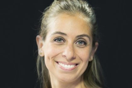 Anne-Charlène Bezzina : « Face à l’obstacle, les partis et les blocs n’auront d’autre choix que de travailler ensemble »