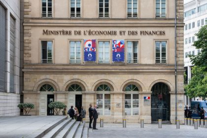 Finances publiques : comment la France va-t-elle parvenir à économiser 25 milliards d&rsquo;euros en 2024 ?