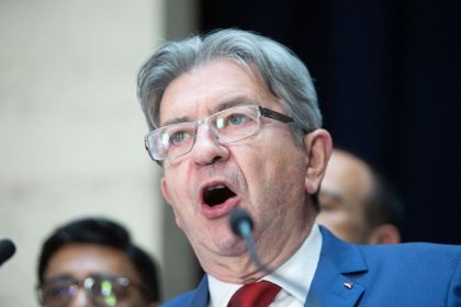 « Il y aura partout des listes insoumises » : peu présente à la tête des municipalités, La France insoumise veut renverser la situation