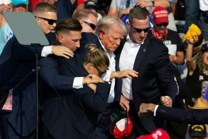 Tentative d&rsquo;assassinat de Donald Trump : l&rsquo;auteur identifié par le FBI