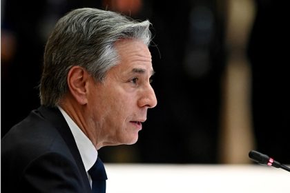 Antony Blinken condamne les actions « escalatoires et illégales » de la Chine avant sa rencontre avec Wang Yi