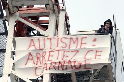 D&rsquo;une « gravité » et d&rsquo;une « cruauté » rarissime : autiste, cet ex-salarié des Hauts-de-Seine poursuit le département