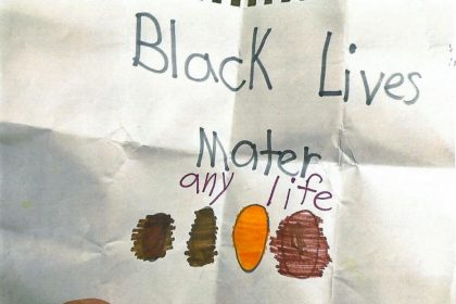 États-Unis : Procès autour d&rsquo;une élève de CP pour un dessin Black lives matter