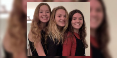 Ayant pris soin de leur mère atteinte d’un cancer lorsqu’elles étaient enfants, trois sœurs deviennent infirmières