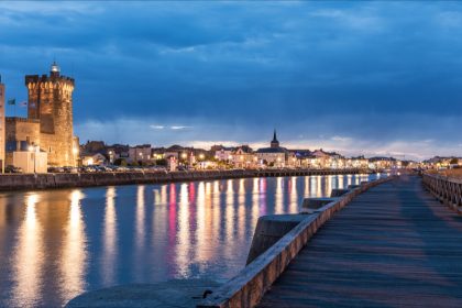 Deux jeunes rugbymen poignardés aux Sables-d&rsquo;Olonne à la sortie d&rsquo;une boîte de nuit, l&rsquo;un d&rsquo;eux dans le coma