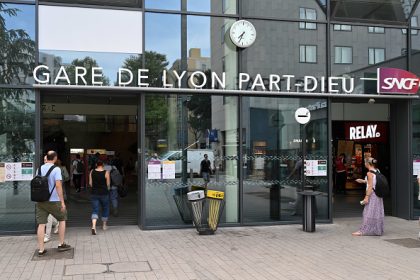 Un père épingle la SNCF sur X après l’amende de 140 euros infligée à sa fille de 17 ans : la verbalisation finalement annulée