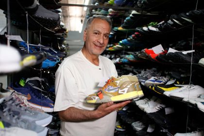 « Empreintes de vie » : en Équateur, les histoires d&rsquo;une immense collection de baskets