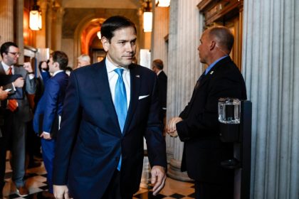 Le sénateur américain Marco Rubio présente un projet de loi sur la protection du Falun Gong pour lutter contre le prélèvement forcé d&rsquo;organes perpétré par le PCC
