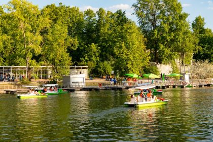 Gironde : un père de famille se noie en venant en aide à sa fille de 4 ans tombée d&rsquo;un pédalo