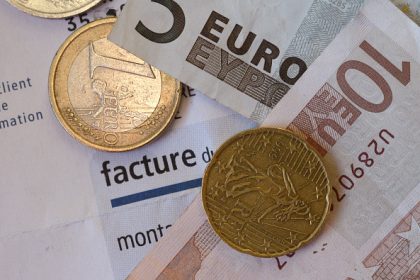 Le tarif réglementé de l&rsquo;électricité va rester stable avant une baisse attendue en février 2025