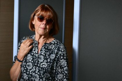 « Je me sens humiliée. C&rsquo;est quoi ces hommes, c&rsquo;est des dégénérés ou quoi ? », a tonné Gisèle Pélicot, victime de viols en série