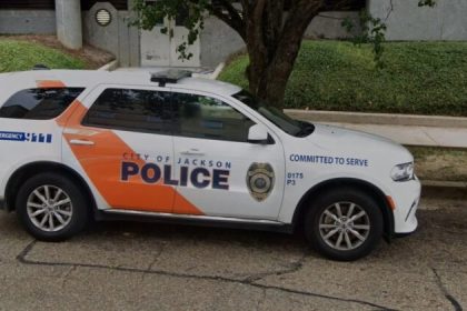 Une jeune Américaine de 15 ans condamnée à la prison à vie sans libération conditionnelle pour le meurtre de sa mère