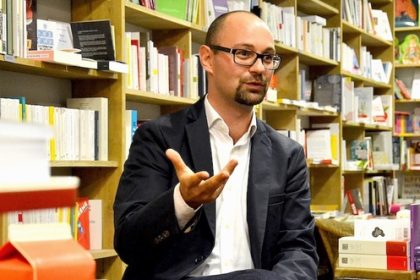 « Le Rassemblement national doit être interdit », lance le politologue Thomas Guénolé