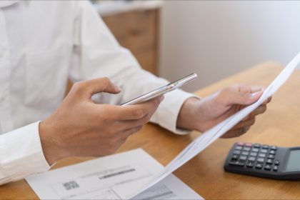 Il se rend compte au bout de 15 ans qu&rsquo;il paye les factures d&rsquo;électricité de son voisin