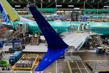 Boeing supprime 17.000 emplois et met fin à la production de l&rsquo;avion-cargo 767