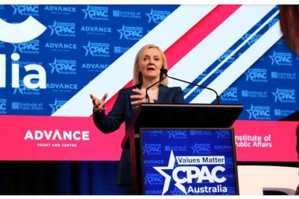 L&rsquo;ex-Première ministre britannique estime que l&rsquo;Occident est trop mou envers Pékin et appelle à une « OTAN économique »