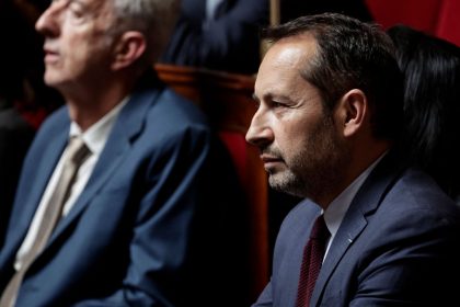 Sébastien Chenu (RN) s&rsquo;oppose au gel des pensions : « M. Barnier ne nous envoie pas de bons signaux » pour éviter une censure